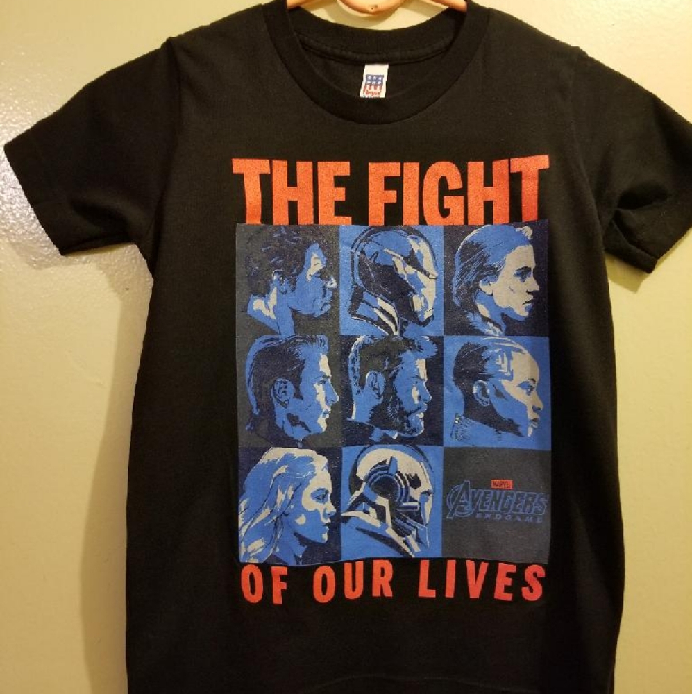 MARVEL AVENGERS ENDGAME GRAPHIC T-SHIRT *NWOT*